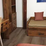 Hotel Bunkr - Modry Dum 4*