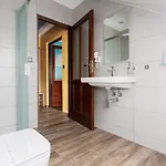 Bunkr - Modry Dum Hotel 4*