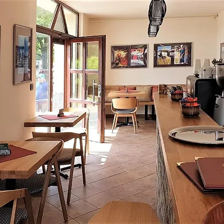Bunkr Karlstejn Hotel 4*