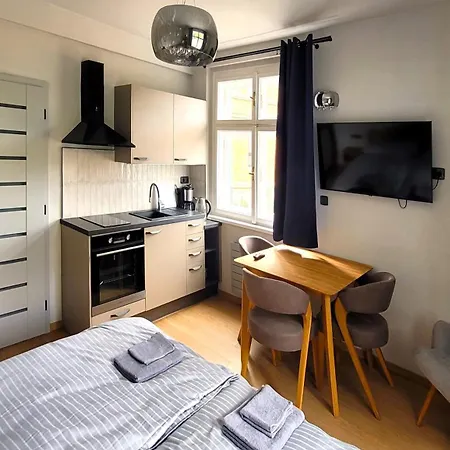 Bunkr - Modry Dum Hotel Karlštejn