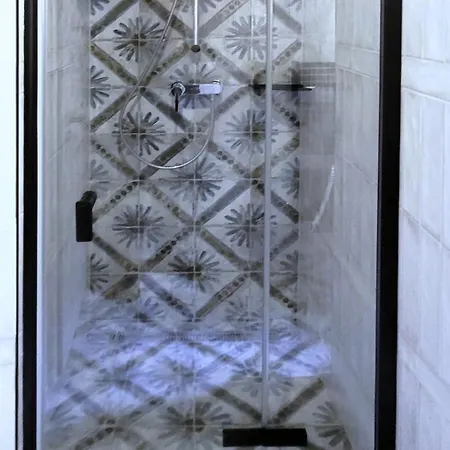 Bunkr - Modry Dum Hotel 4*