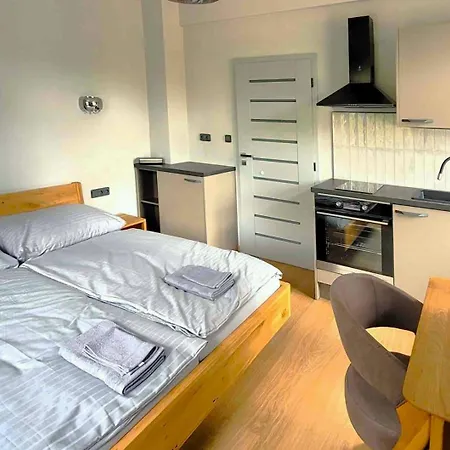Bunkr - Modry Dum Hotel