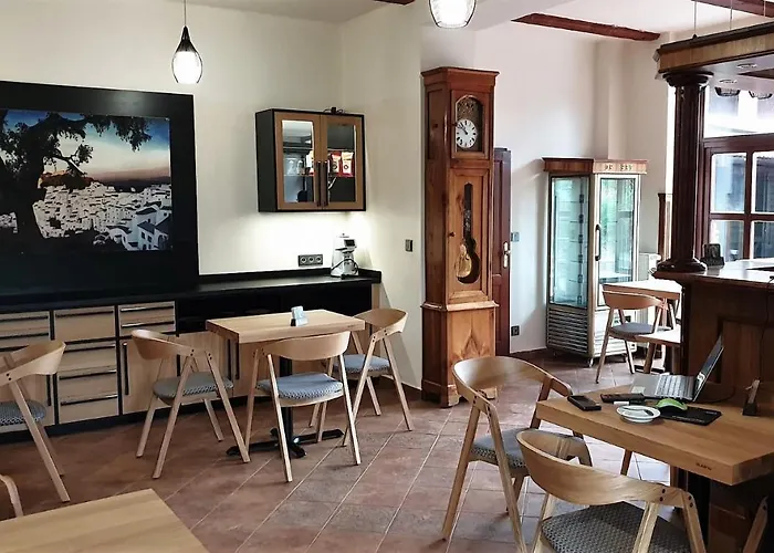 Bunkr - Modry Dum Hotel Karlštejn