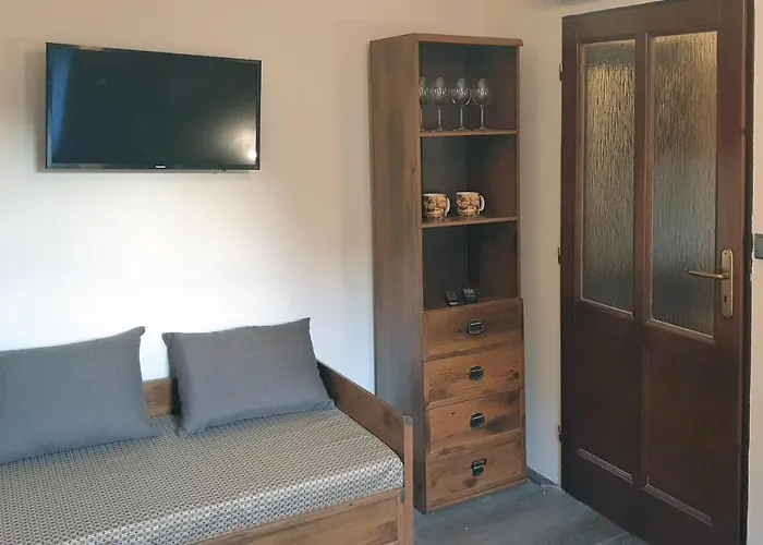 Bunkr - Modry Dum Karlštejn