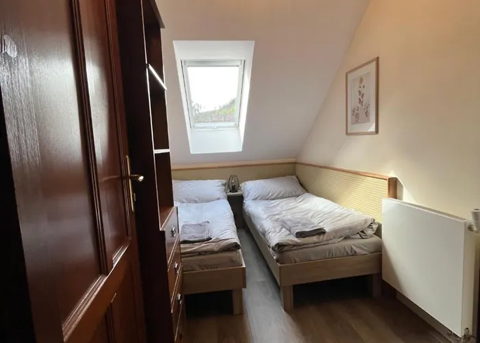 Hotel Bunkr - Modry Dum