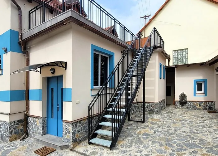 Bunkr - Modry Dum 4* Karlštejn