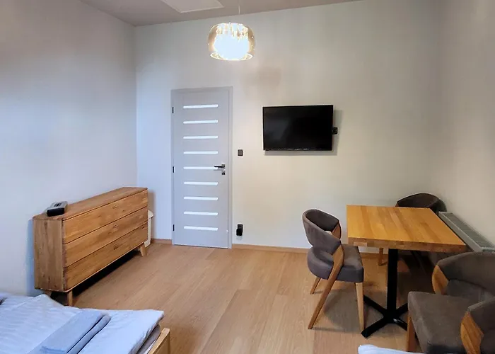 Bunkr - Modry Dum Hotel
